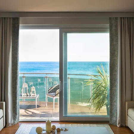 Grand 4* Pietra Ligure