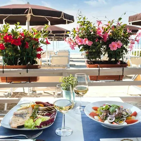 Grand Hotel 4*