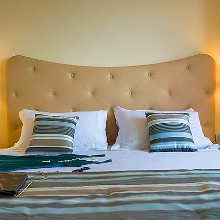 Grand 4* Pietra Ligure