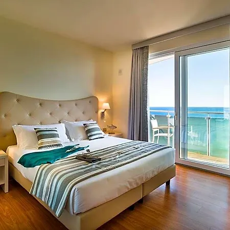 Hotel Grand