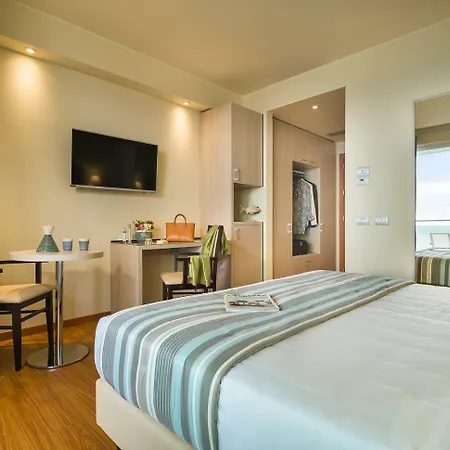 Hotel Grand