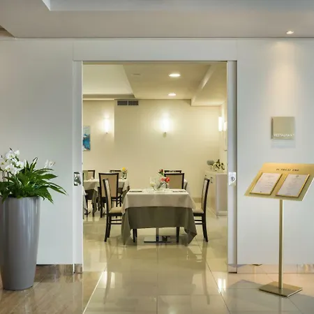 Hotel Grand Pietra Ligure