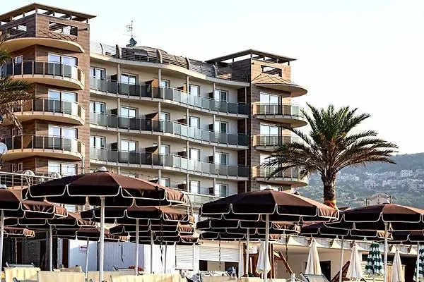Ξενοδοχείο Grand 4*